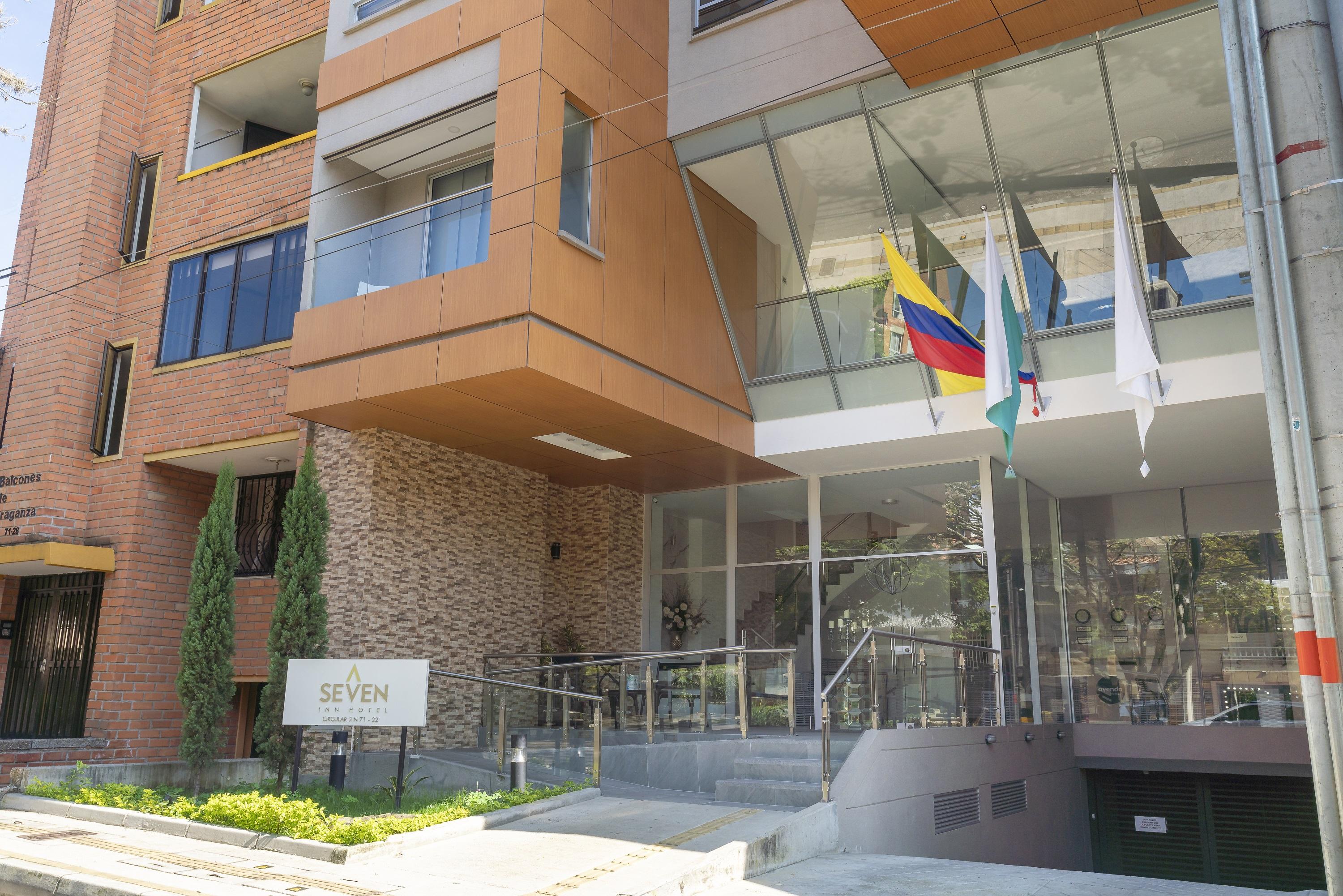 Seven Inn Hotel Medellin Exterior photo
